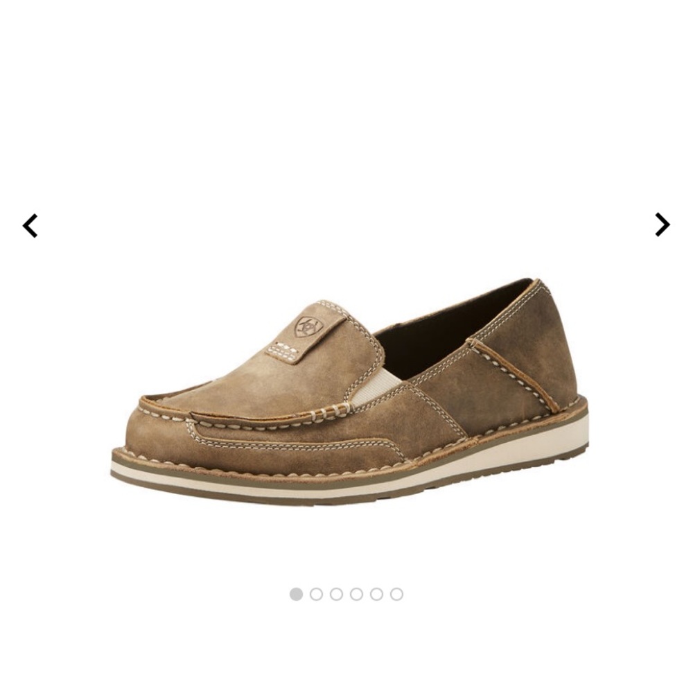 Ariat Cruisers